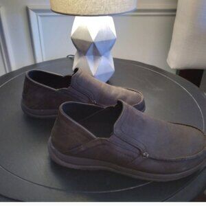 Crocs Santa Cruz Triple Comfort Men's Slip On Leather Loafers Brown